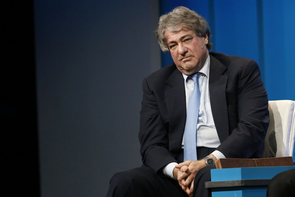 Leon Black durante l'audizione