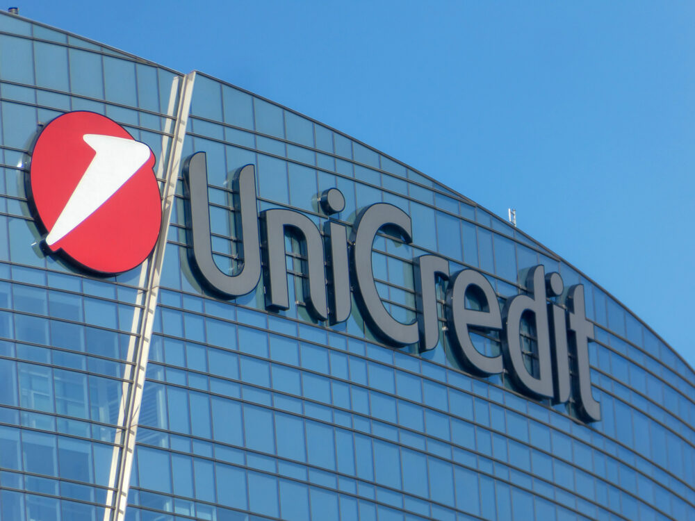 Risultati record di UniCredit nel primo semestre 2026