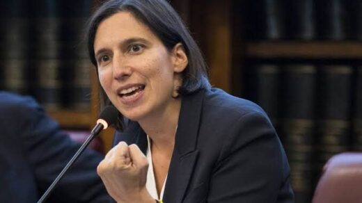 Elly Schlein presenta il piano energetico
