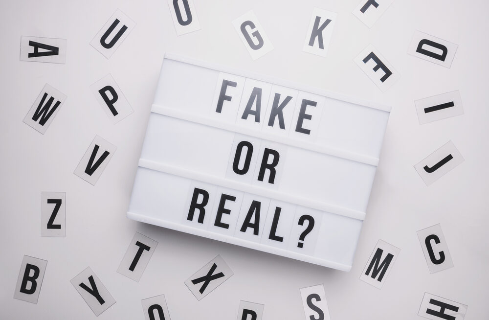 Falsi profili assistenza compagnie aeree sui social media