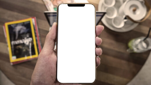 Smartphone in calo di spedizioni